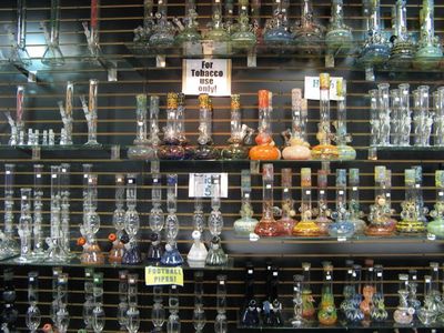 headshop3-thumb-400x300-23029.jpg
